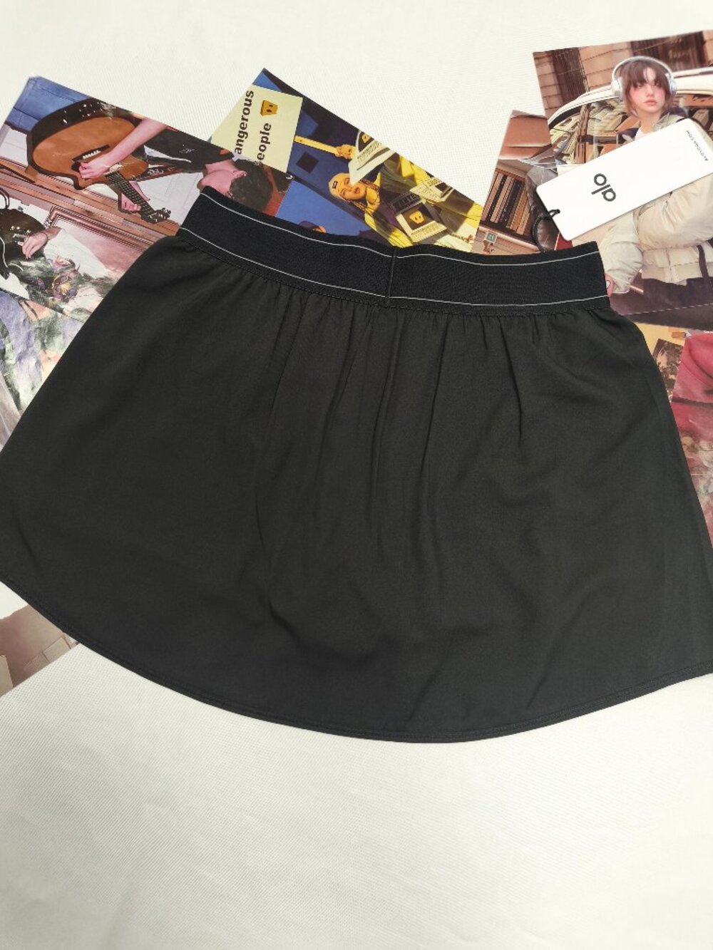 ALO Yoga Black Tennis Skirt Athleisure Favorite😍Activewear Pilates Running🎄NWT - Picture 3 of 8
